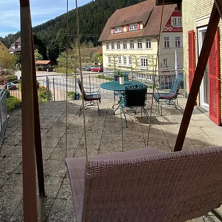 Alte Apotheke-Apartment Brennnessel Baiersbronn Buitenkant foto